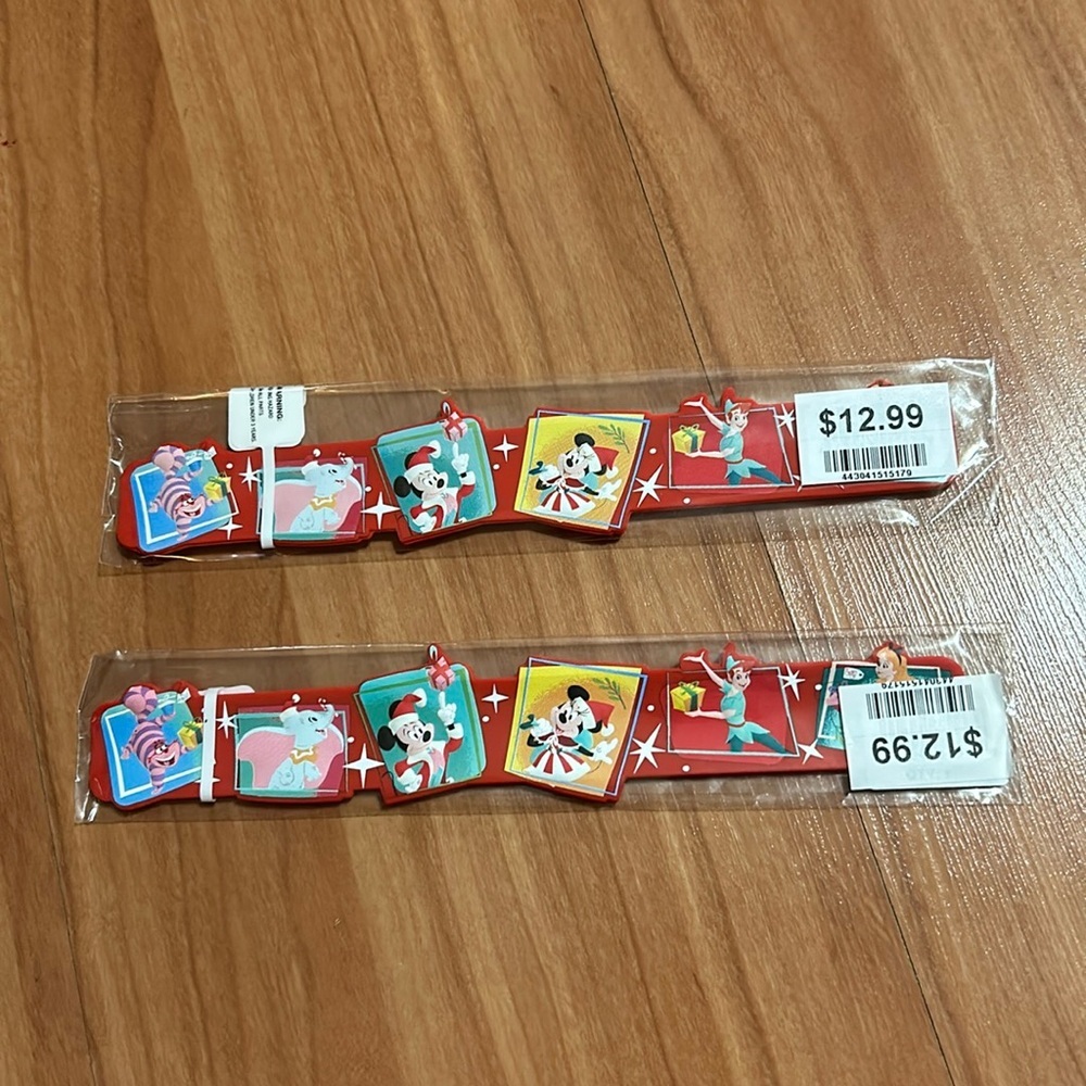 NEW Disney Parks Christmas Holiday Mickey Minnie Dumbo Alice Slap Bracelet